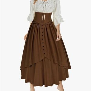 Women’s midevil renaissance outfit